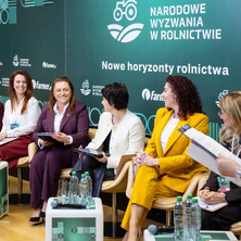 Rola kobiet w rozwoju polskiej wsi. Nowe wyzwania