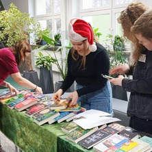 Świąteczny Kiermasz Książek. Duże zainteresowanie bajkami