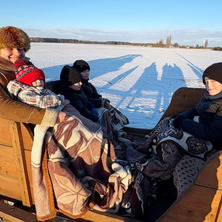 Zimowe zabawy w Łankowicach. Nie zabrakło ogniska