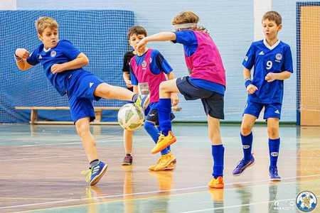 fot. Tomasz Szpunar (KPZPN), Aleksandra Bogacka (źródło: fanpage Football Academy Nakło)