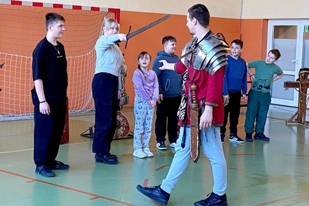 fot. Szkoła Podstawowa im. ppor. Marka Uleryka w Dziewierzewie